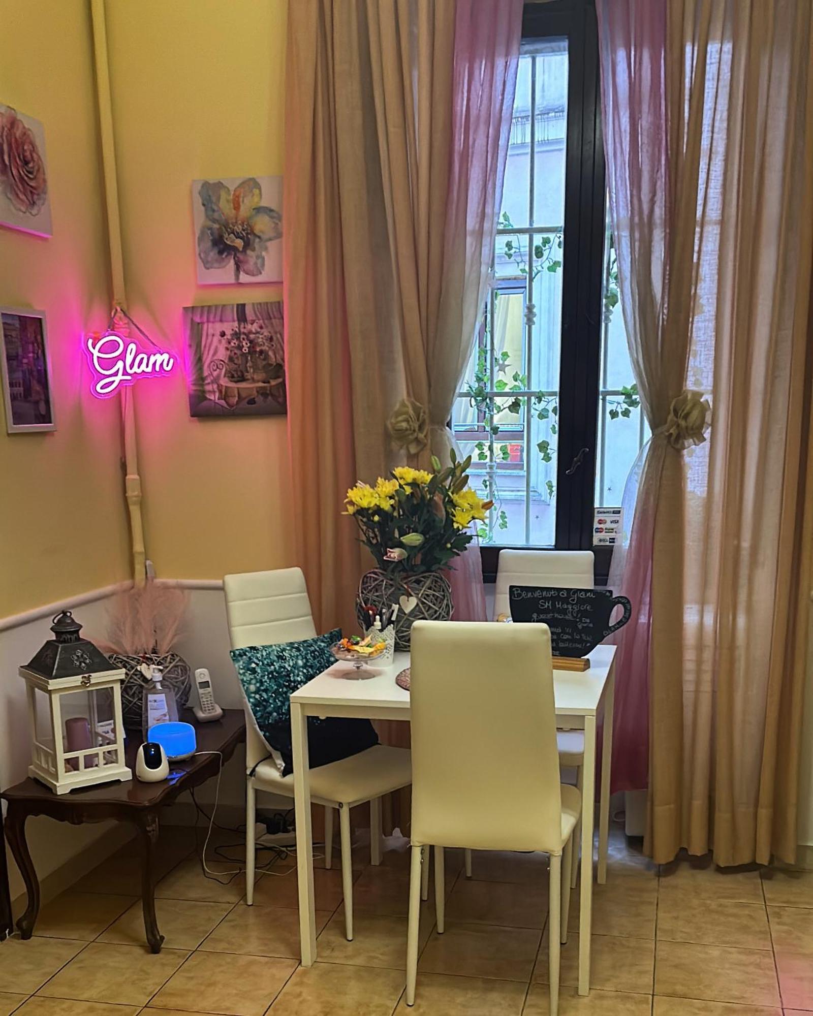 רומא Glam Sm Maggiore Guest House מראה חיצוני תמונה